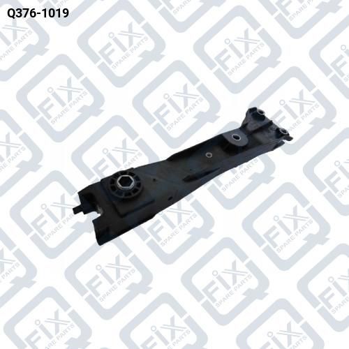 КРОНШТЕЙН КРЕПЛЕНИЯ ФАРЫ ПЕРЕДНЕЙ ПРАВОЙ Q376-1019