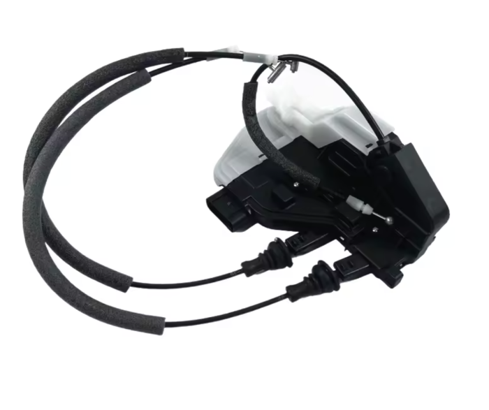 Замок двери для Hyundai Santa Fe 2013-2019